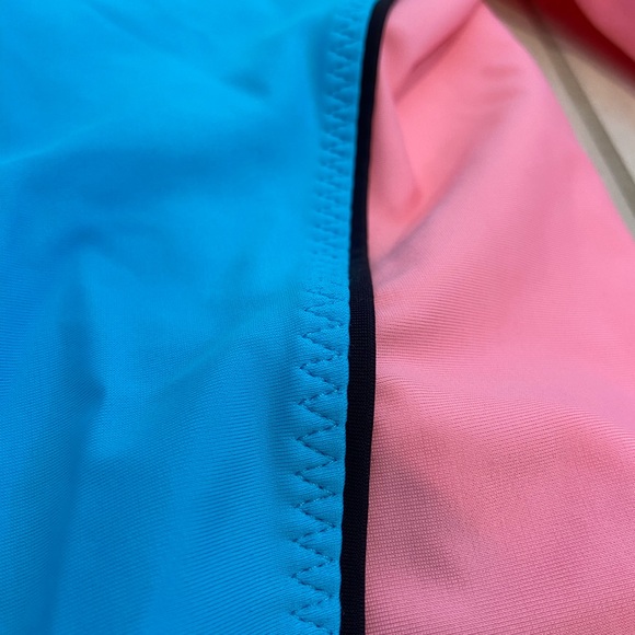 IVIVVA WAVE RIDER GIRLS RASH GUARD - Picture 8 of 8